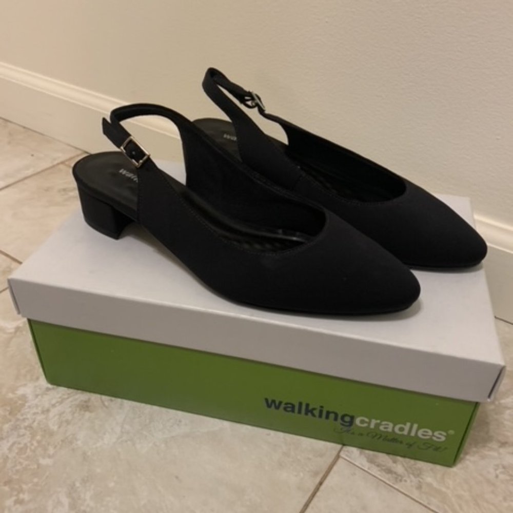 Walking Cradles Black Betty Pump